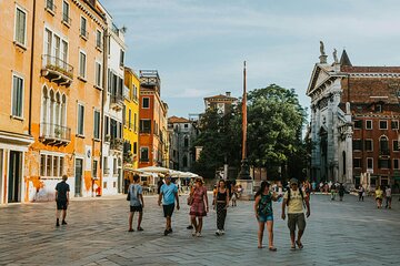 The Heart of Venice: Discover the City on Foot.