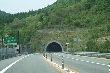 Tokyo To Shirakawa Go Private Luxury Car Transfer 