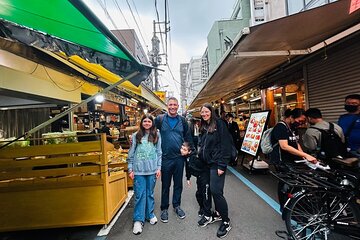 Tokyo Tsukiji Fish Market Tour Culture and Seafood