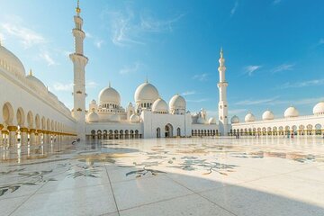 Abu Dhabi Full -Day Private Tour Iconic Sights Guided Experience