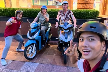 Vegetarian 12 Tastings Food Scooter or Walking Ho Chi Minh City