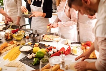 Italian Cooking Masterclass and Roman Market Tour - Small Group