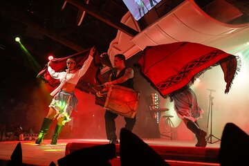 Shared Group: Rafain Dinner and Latin American Show with Transfer