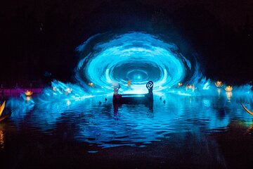 "The Quintessence of Tonkin" Show – Water Stage Spectacle