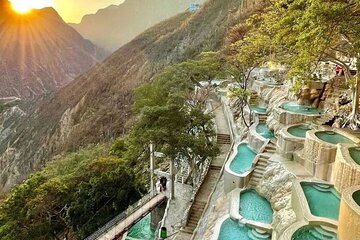 Nature Experience at Blue Hot Springs of Tolantongo Caves