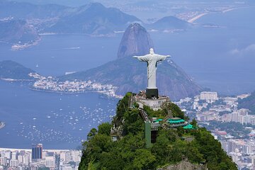 Rio Iconic Tour: Christ Redeemer, Sugarloaf and Selarón Steps