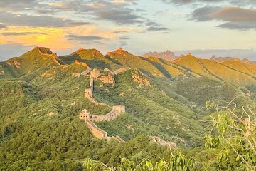 Small Group guided 15km Hiking Great Wall Gubeikou-Jinshanling