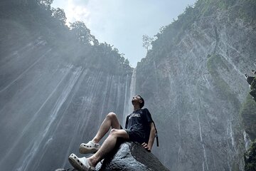 Tumpak Sewu Waterfall and Gua Tetes Private Tour 