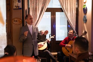 Portuguese Fado Live Music Show in Lisbon