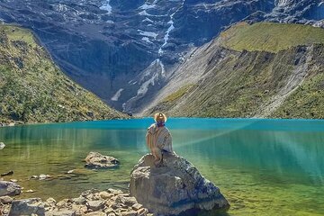 Humantay Lake Day Trip from Cusco with Breakfast and Lunch