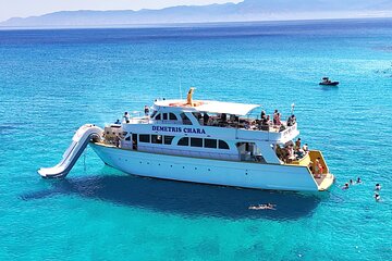 Wine tasting on-board the Demetris Chara BBQboat BlueLagoon tours