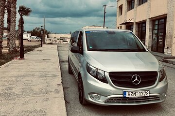 Crete Private Transfer to or from Ports Airports Hotels Villas