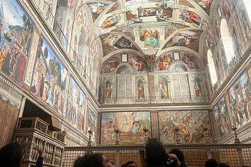 Vatican Museums Evening Tour with Sistine Chapel Access