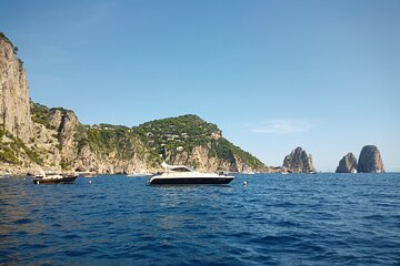 Private Cruise to Capri from Sorrento - yacht 50'