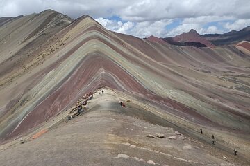 Cusco to Vinicunca Mountain Private Car Guided Tour