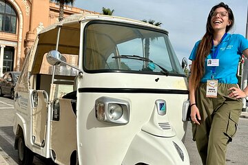 Bari Tuk Tuk tour along the coast