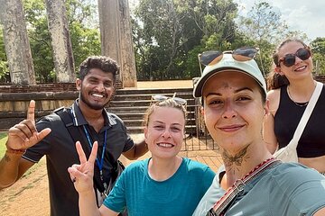 A Guided Tour to Anuradhapura & Scenic Mihintale