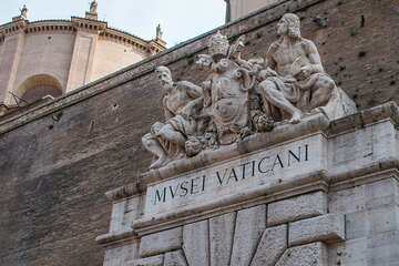 Vatican Museums and Rome Hop on Hop Off Bus Experience