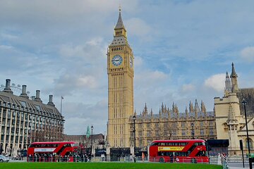 Transfer from Heathrow Airport to London or London to Heathrow
