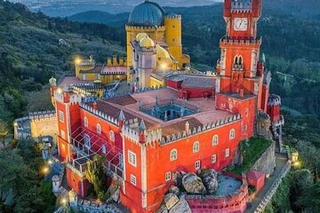 Group to Pena Palace, Sintra (pass by Regaleira) and Cascais