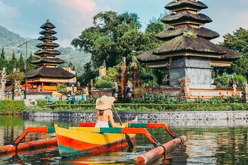 Bali Tour: Tanah Lot, UNESCO Rice Terrace and Water Temple