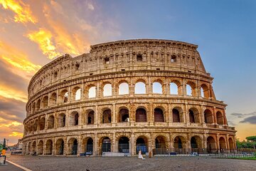 Colosseum tour & free time to explore by yourself
