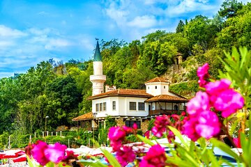Balchik Palace Walking Tour with Highlights