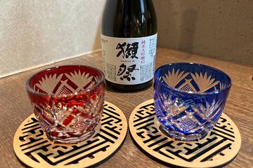 Affordable Takoyaki & Sake Pairing Experience in Tokyo