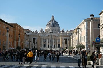  Vatican City Walking Tour Highlights