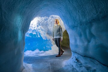Perlan Museum - Wonders of Iceland & Áróra Northern Lights Planetarium Show
