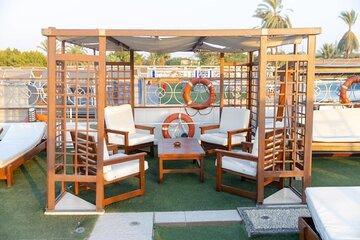 Private 4 Days Nile Cruise From Aswan To Luxor 