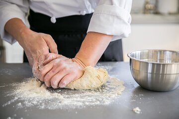 Private Tuscan Cooking and Wine Class in Siena