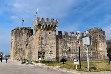 Blue Line Historical Tour from Split