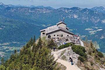 Eagles Nest from Munich with Salzburg & S.O.M Sights Private Tour