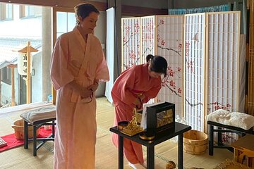 Osaka Temple Zen Meditation and Matcha Experience