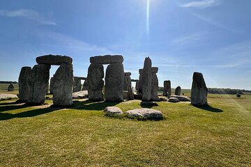 London to Stonehenge | Private RoundTrip