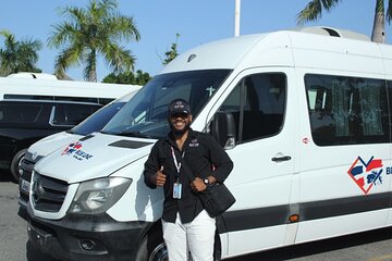 Punta Cana Private Bus Transfer Up To 21 Pax Comfort and Style 