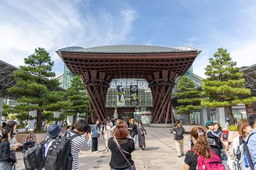 Private Sightseeing Tour from Kanazawa Port / Private Vehicle