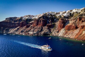 Santorini Tour Of Caldera by glass bottom boat