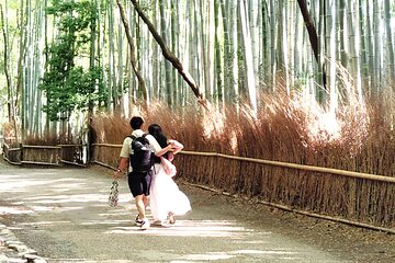 Kyoto: Serene Morning Walk in Arashiyama Bamboo Grove