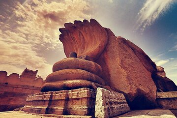 Bangalore Lepakshi Temple and Adiyogi Statue Tour with Transport