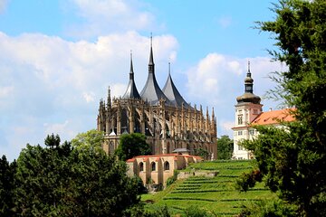Private Tour from Prague to Kutna Hora with Admission and Lunch