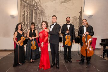 The Great Opera Arias Concert at Palazzo Poli - Trevi Fountain