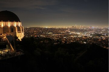 Hollywood Tour with Griffith Observatory, Dinner and Comedy Show