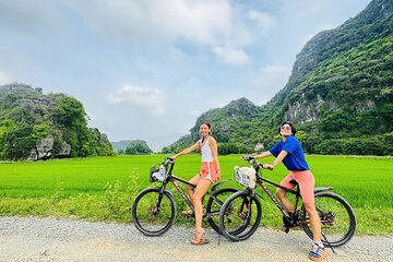 Hanoi Private City Exploration Tour