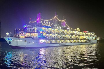 Saigon Dinner Cruise with Live Music Ho Chi Minh– Group Tour