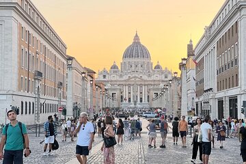 Skip the line with Guide for Vatican Museum and Sistine Chapel