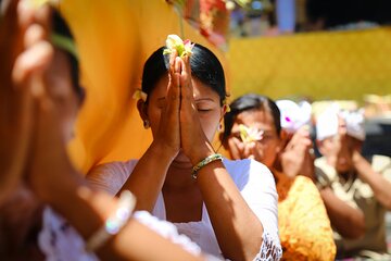 Balinese Traditional Healing and Spiritual