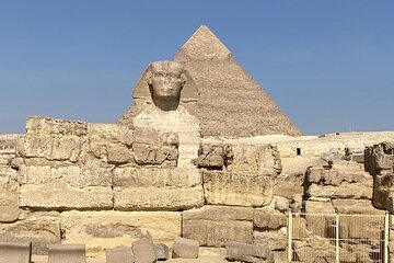 Around Sphinx and Pyramids Tour