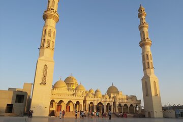 Experience Hurghada City Attractions Tour